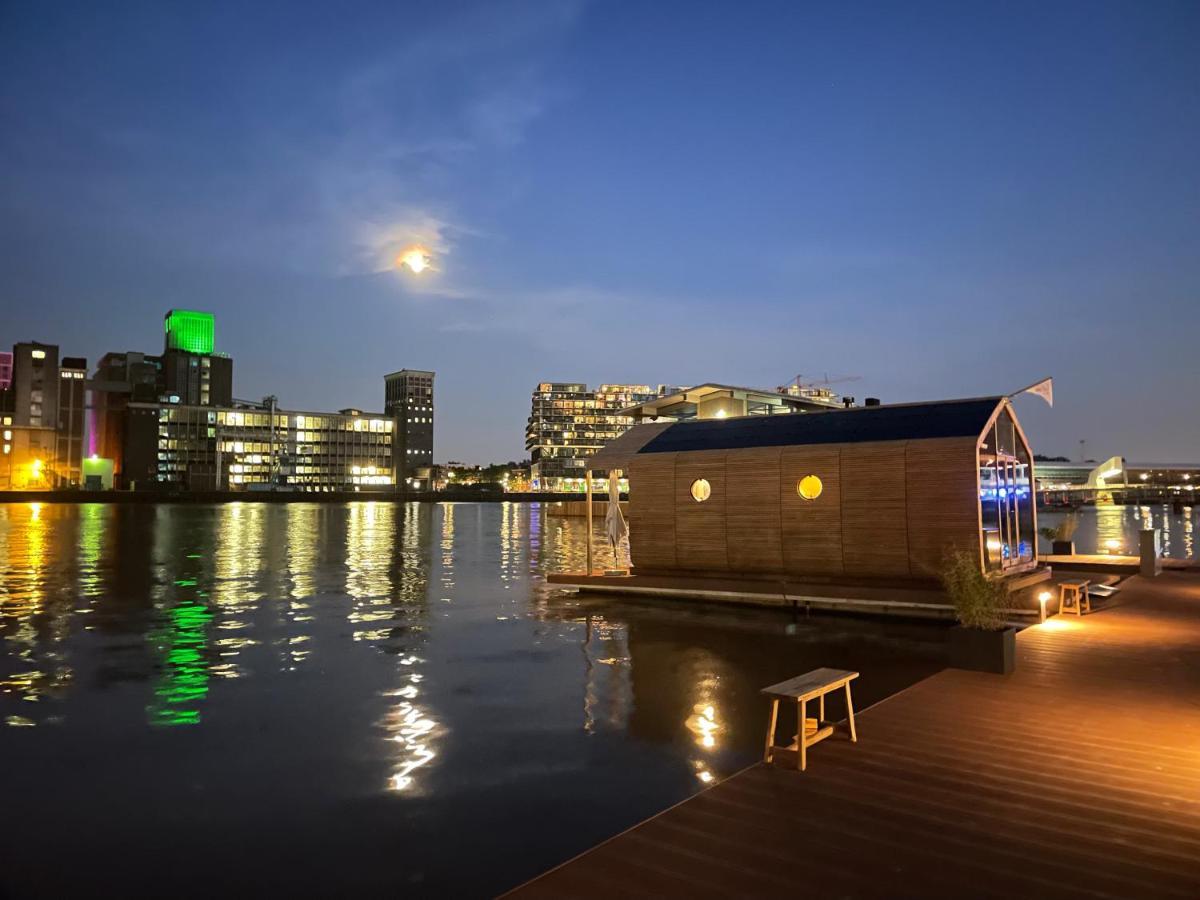 فيلا Wikkelboats At Floating Rotterdam Rijnhaven المظهر الخارجي الصورة