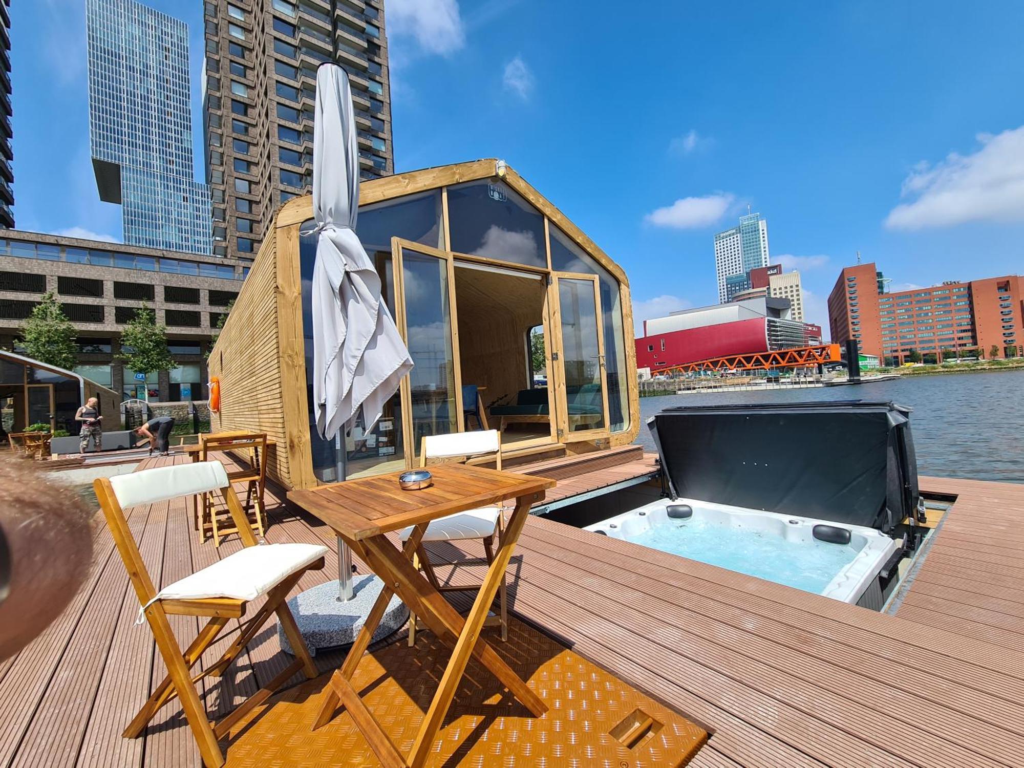 فيلا Wikkelboats At Floating Rotterdam Rijnhaven المظهر الخارجي الصورة